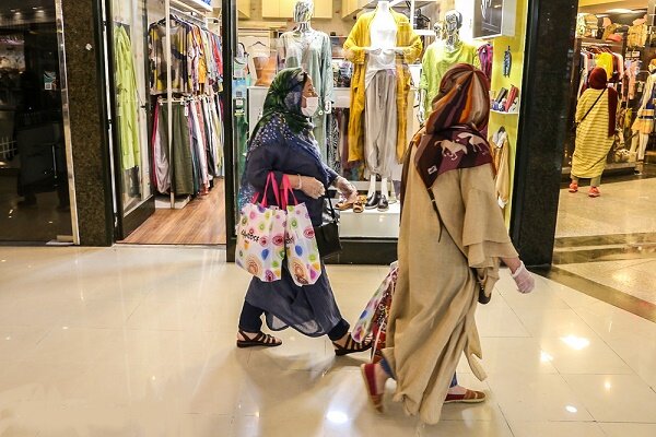 لزوم جایگزینی لباس های فاخر با پوشاک نازل در ویترین/ بازار؛ نقطه مبهم مد و لباس ایرانی - اسلامی