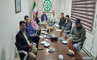 بازگشایی پاکت مناقصه بارگیری،حمل و تخلیه با حضور دبیر کمیسیون معاملات در شرکت خدمات حمایتی کشاورزی گیلان 