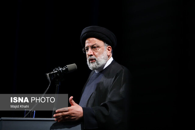 ایران قوی بدون اقتصاد قوی امکان پذیر نیست