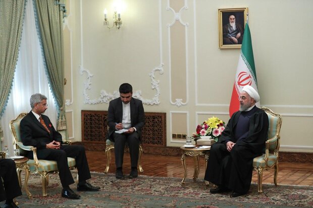 آمریکا ناگزیر است از فشار حداکثری علیه ایران دست بردارد