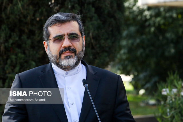 وزیر ارشاد:‌ هیچ محدودیتی برای بازگشت ایرانیان خارج از کشور نداریم