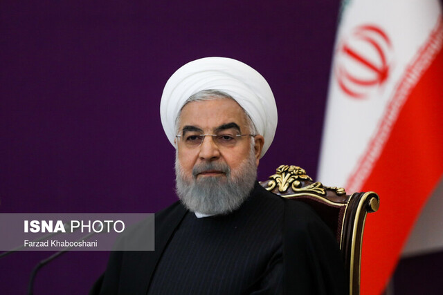 روحانی: همچنان به شعار «در خانه بمانیم» متعهد باشیم