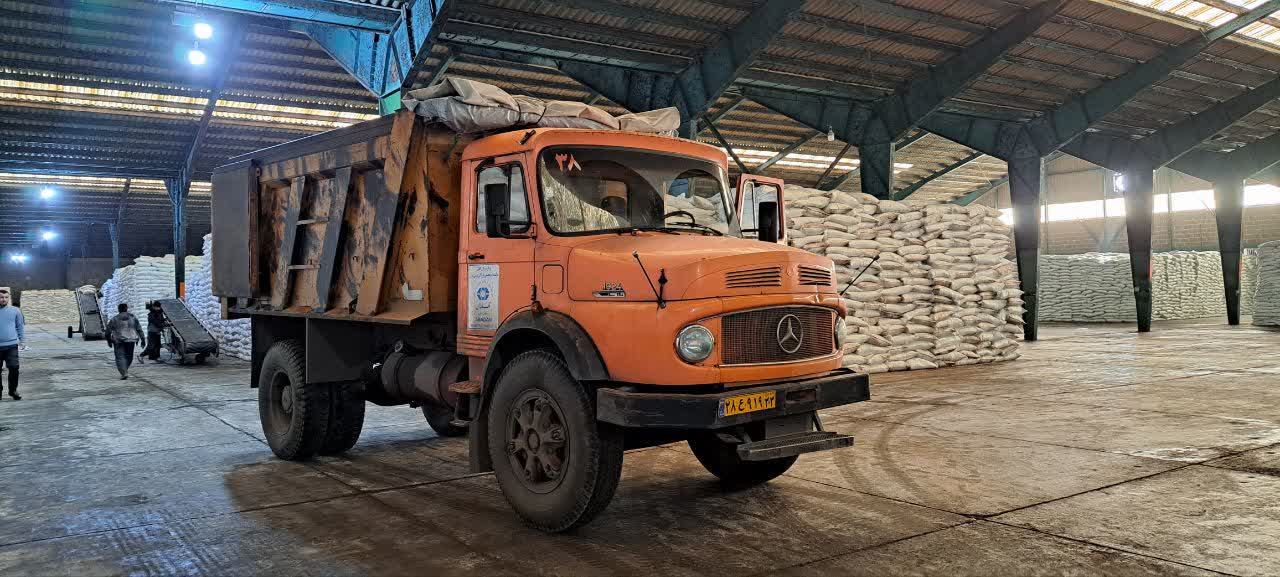 بارش کود در گیلان: ازت، فسفات و پتاس آماده برای مزارع و باغات گیلان