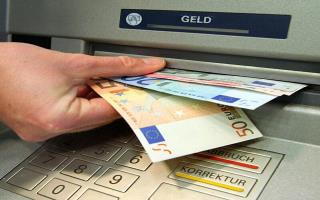 دستور استاندار به مسئولان بانک ها برای تامین‌ وجه نقد خودپردازها در گیلان